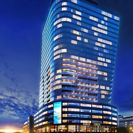 Appartement Hanza Tower White 23 Jacussi & Sauna & Pool